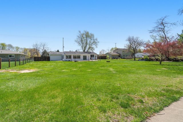 5260 Texas Drive, Kalamazoo, MI 49009