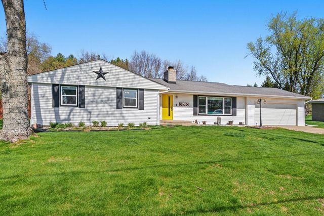 5260 Texas Drive, Kalamazoo, MI 49009