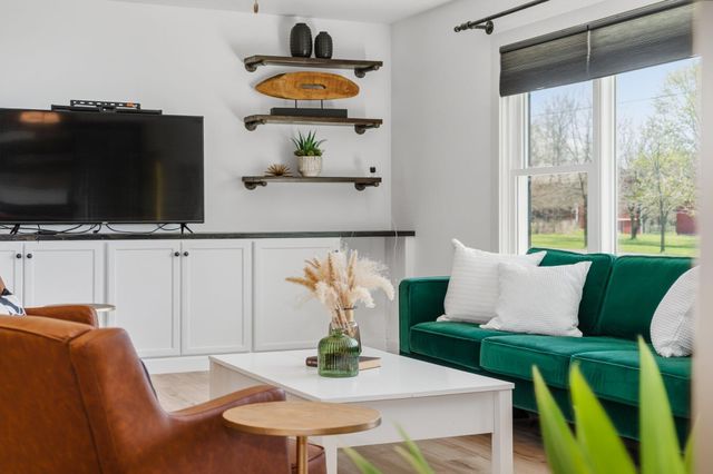 5260 Texas Drive, Kalamazoo, MI 49009