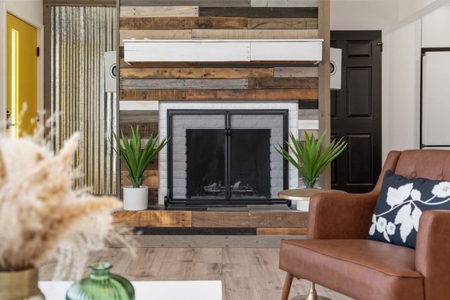 5260 Texas Drive, Kalamazoo, MI 49009