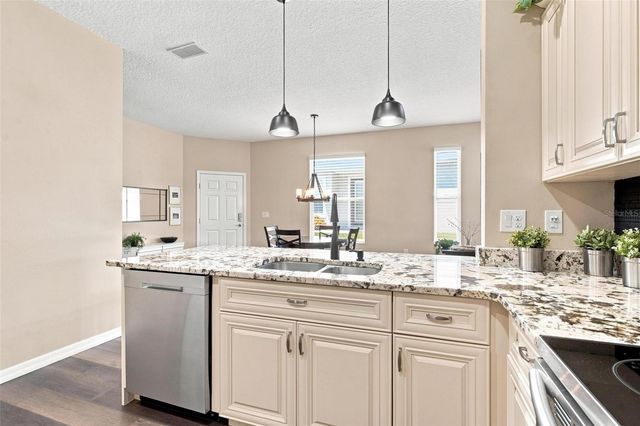 27001 WHITE PLAINS WAY, Leesburg, FL 34748