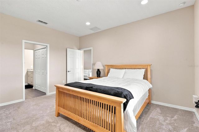 27001 WHITE PLAINS WAY, Leesburg, FL 34748