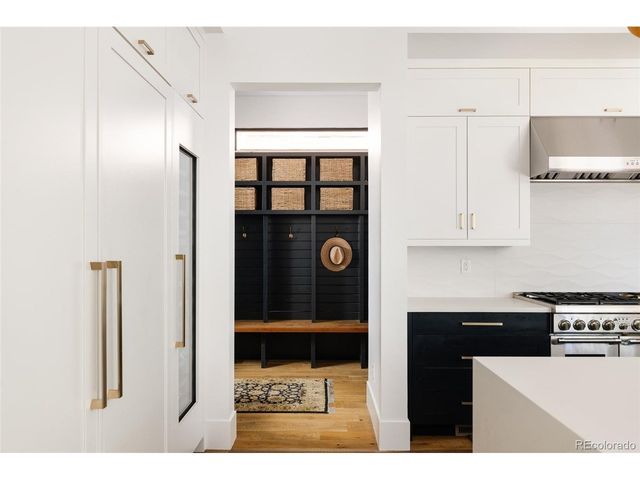 2530 S Monroe St, Denver, CO 80210