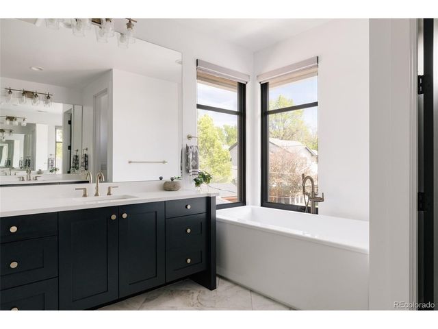 2530 S Monroe St, Denver, CO 80210