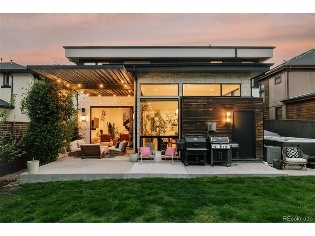 2530 S Monroe St, Denver, CO 80210