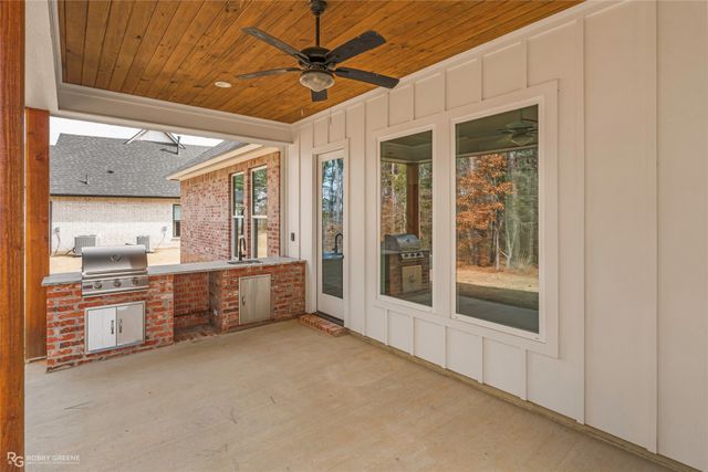 53 Turtle Creek Drive, Benton, LA 71006