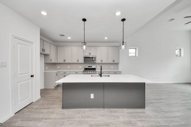 7722 Clover Gully Lane, Katy, TX 77493