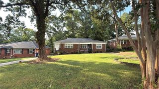 2039 Brewer SW Boulevard B, Atlanta, GA 30310