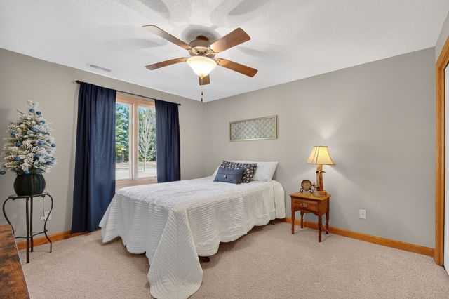 5595 NW 3rd Court, Des Moines, IA 50313