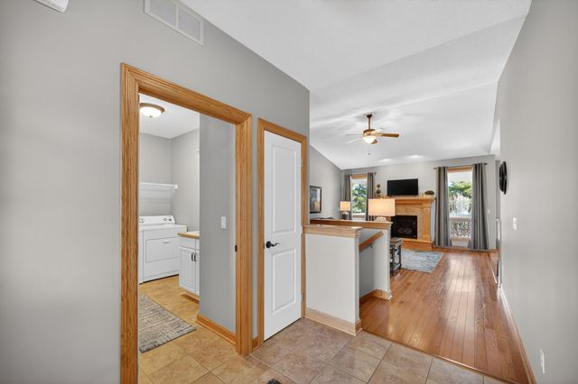 5595 NW 3rd Court, Des Moines, IA 50313