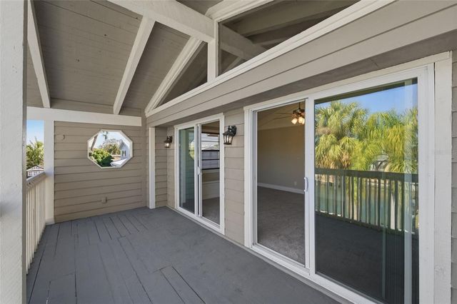 8461 FLAGSTONE DRIVE, Tampa, FL 33615