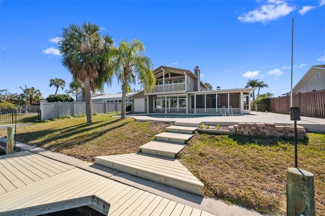 8461 FLAGSTONE DRIVE, Tampa, FL 33615