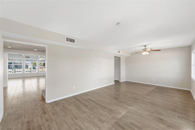 8461 FLAGSTONE DRIVE, Tampa, FL 33615