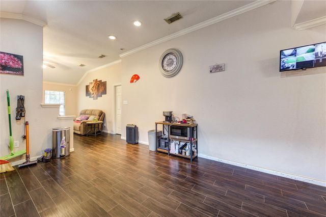 9642 Sugarblossom Lane, Sugar Land, TX 77498