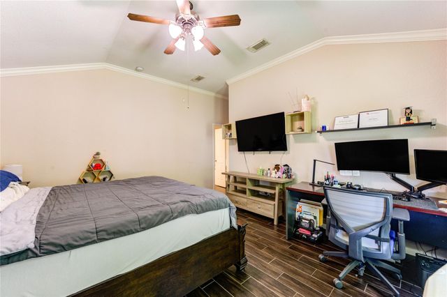 9642 Sugarblossom Lane, Sugar Land, TX 77498