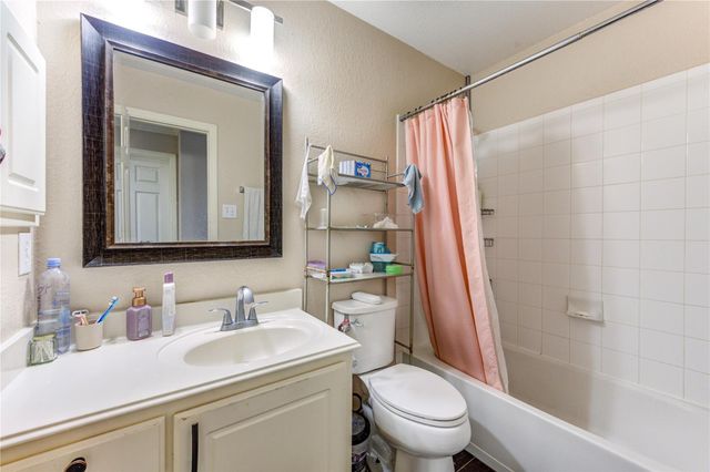9642 Sugarblossom Lane, Sugar Land, TX 77498