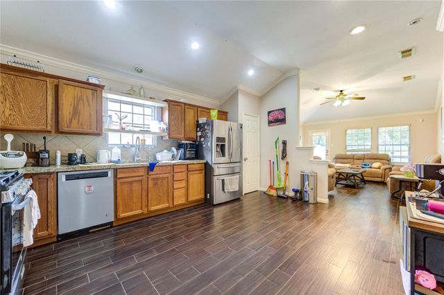 9642 Sugarblossom Lane, Sugar Land, TX 77498