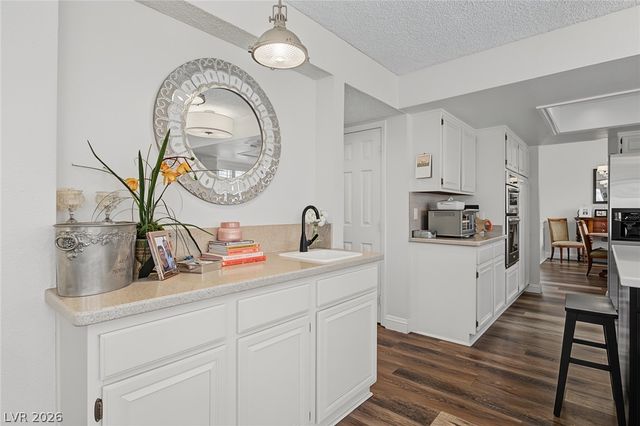 8420 Eddy Stone Avenue, Las Vegas, NV 89117