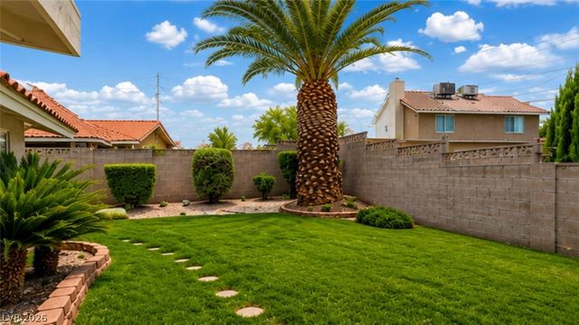 8420 Eddy Stone Avenue, Las Vegas, NV 89117