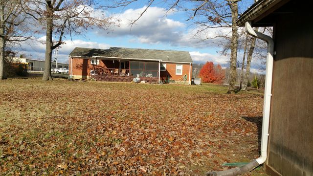 150 Sylvis Rd, Dickson, TN 37055