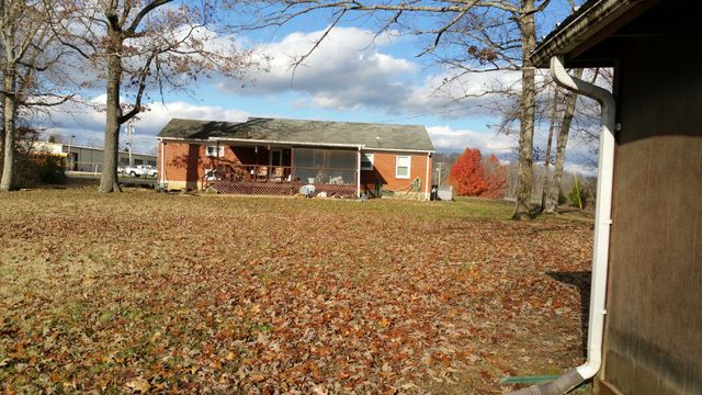 150 Sylvis Rd, Dickson, TN 37055