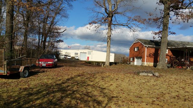 150 Sylvis Rd, Dickson, TN 37055