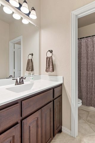 6124 Dunnlevy Drive, Fort Worth, TX 76179