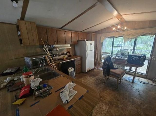 14721 NE 146TH AVENUE, Waldo, FL 32694