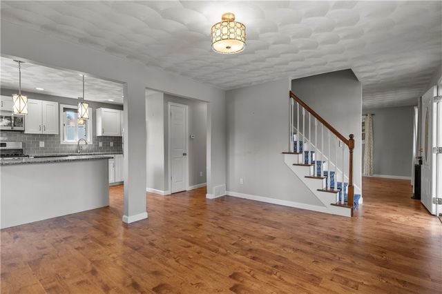 2 Medieval Way, West Warwick, RI 02893