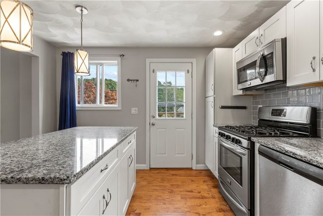 2 Medieval Way, West Warwick, RI 02893