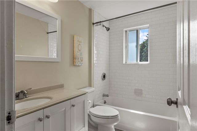 2 Medieval Way, West Warwick, RI 02893
