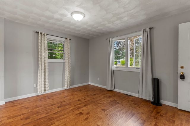 2 Medieval Way, West Warwick, RI 02893