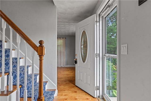 2 Medieval Way, West Warwick, RI 02893