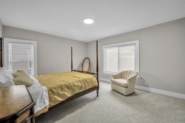 14 Utica Road, Pontiac, MI 48341