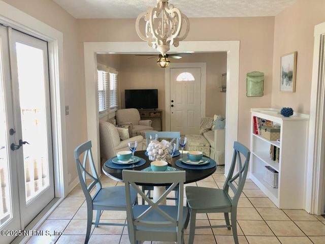 314 6TH Street N, Jacksonville Beach, FL 32250