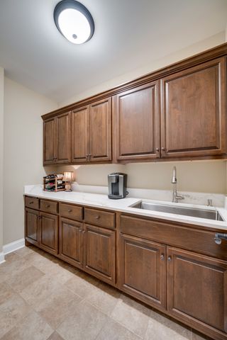 3126 Robinwood Dr, Murfreesboro, TN 37128