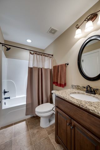 3126 Robinwood Dr, Murfreesboro, TN 37128