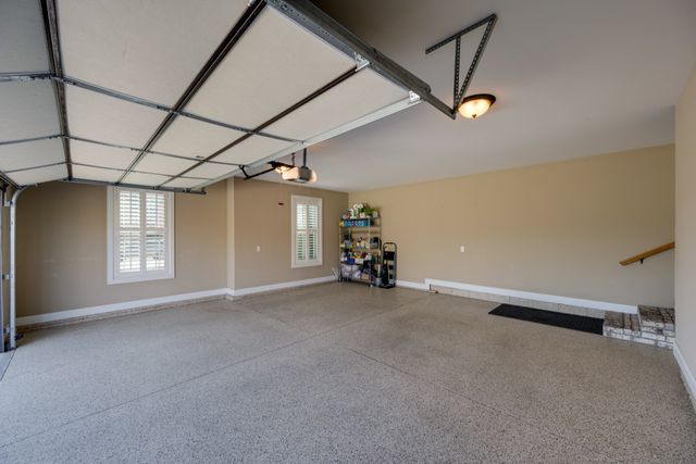 3126 Robinwood Dr, Murfreesboro, TN 37128