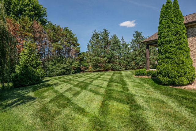 3126 Robinwood Dr, Murfreesboro, TN 37128