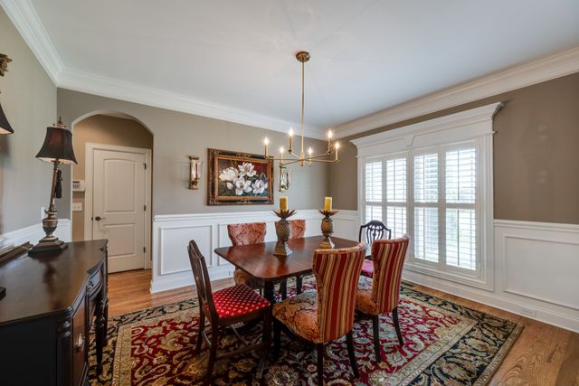 3126 Robinwood Dr, Murfreesboro, TN 37128