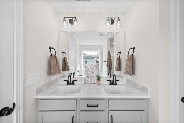 606 Liberty Park, Clarksville, TN 37042