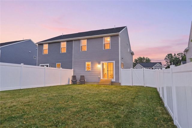 104 South Drive, West Seneca, NY 14218
