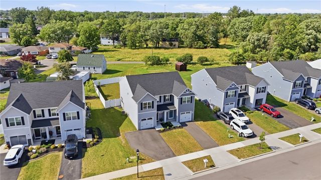 104 South Drive, West Seneca, NY 14218