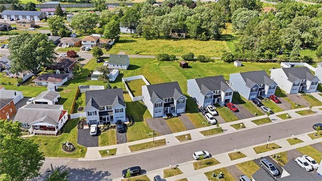 104 South Drive, West Seneca, NY 14218