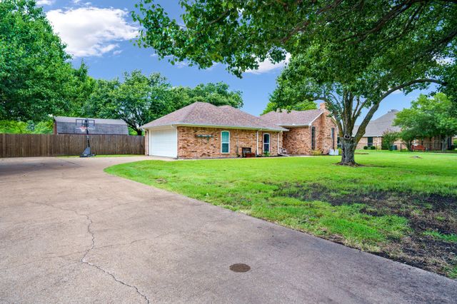 129 Cole Road, Red Oak, TX 75154
