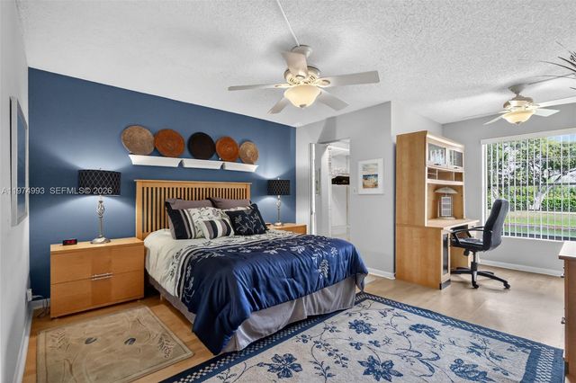 7145 N Huntington Ln 205, Delray Beach, FL 33446