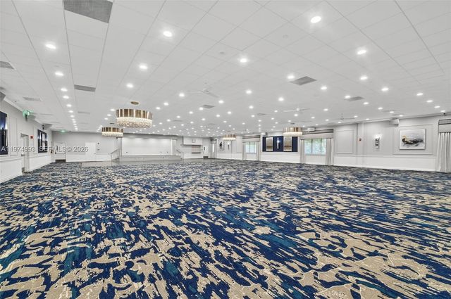 7145 N Huntington Ln 205, Delray Beach, FL 33446