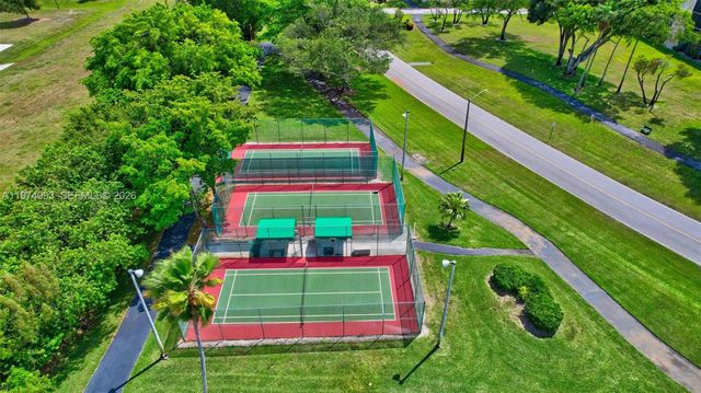 7145 N Huntington Ln 205, Delray Beach, FL 33446