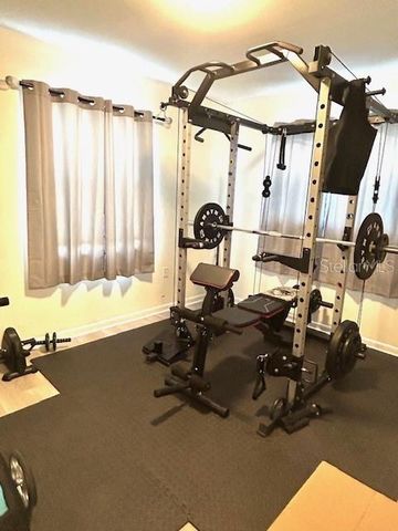 10418 N OTIS AVENUE, Tampa, FL 33612