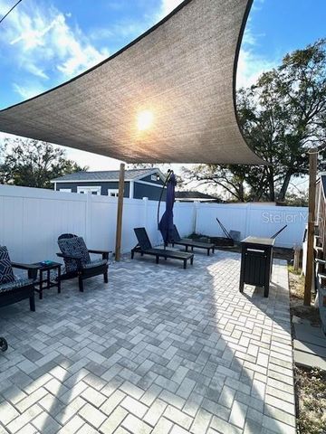 10418 N OTIS AVENUE, Tampa, FL 33612